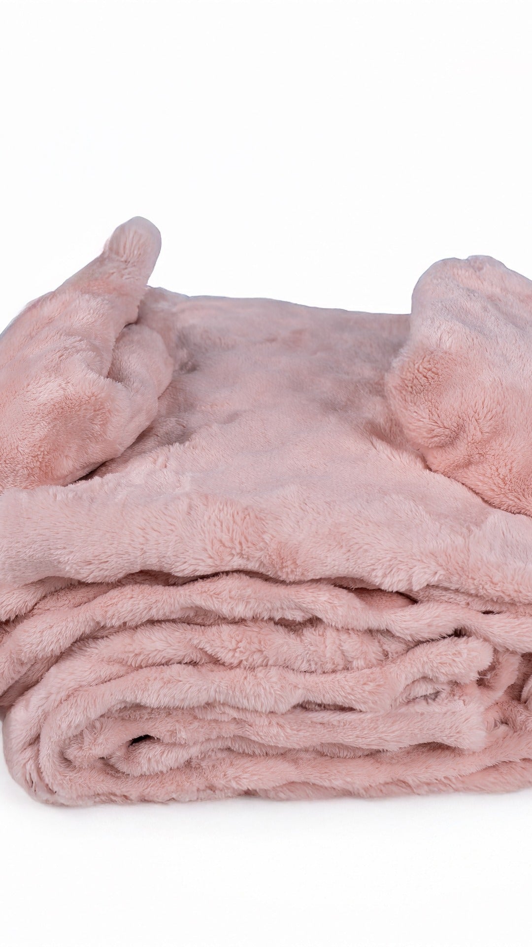 Rose Blanket with 2 pillow cases.