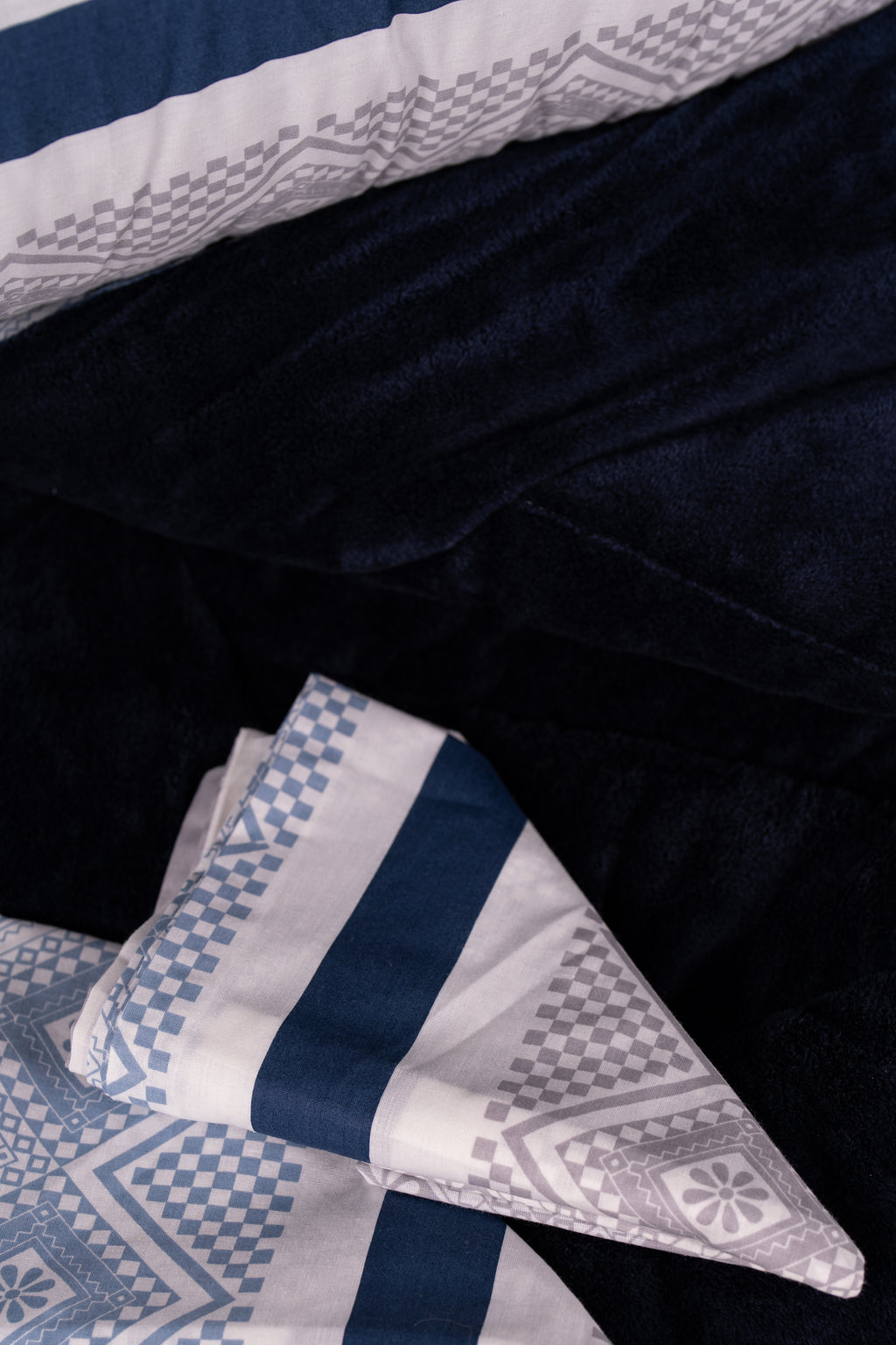 Printed Navy Bed Duvet