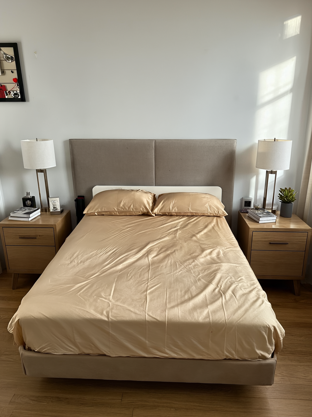 Beige Bedsheet + 2 pillowcases
