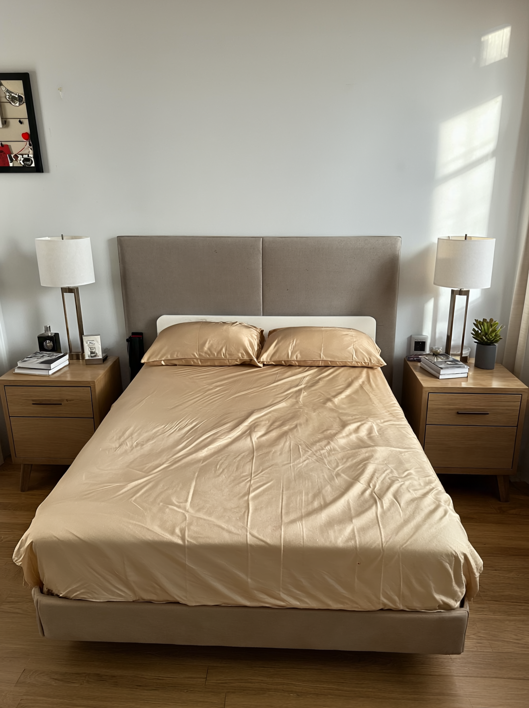 Beige Bedsheet + 2 pillowcases