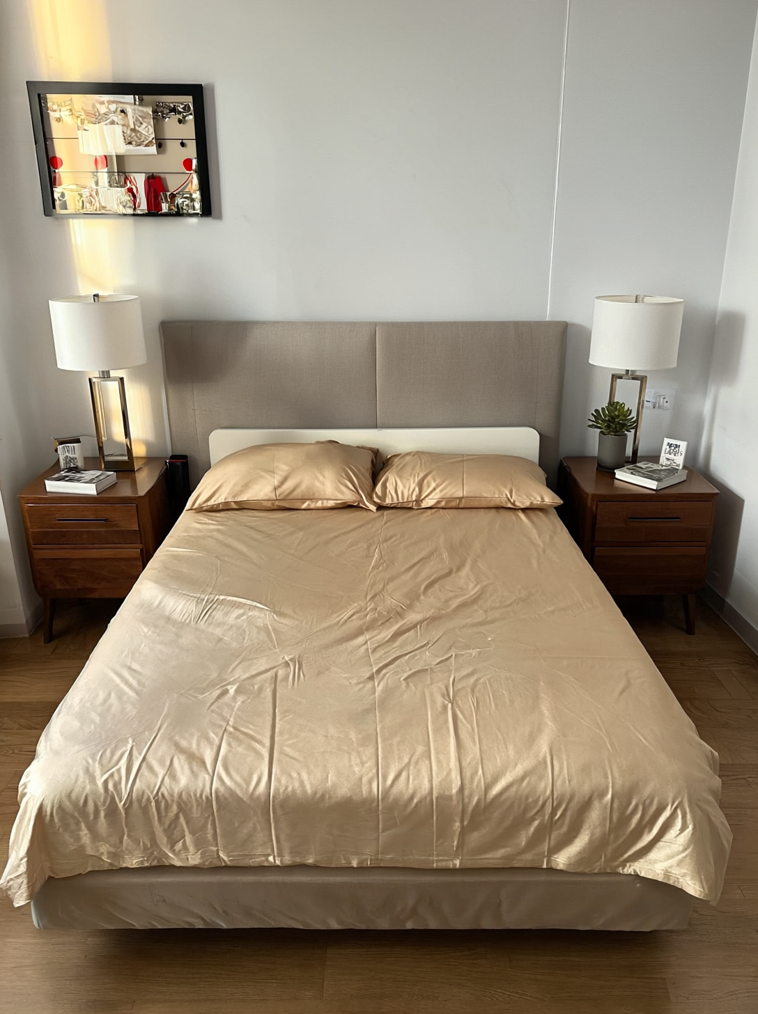 Beige Bedsheet + 2 pillowcases