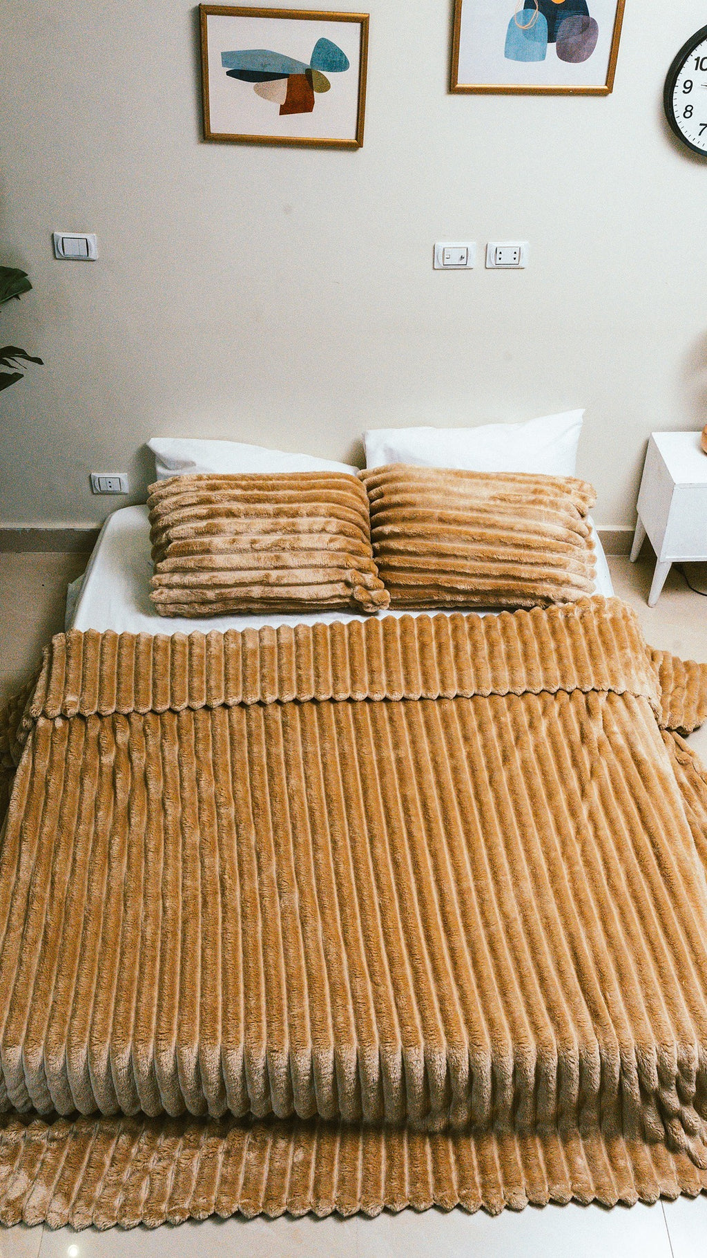 Brown Blanket (with 2 Optional Pillow Cases)