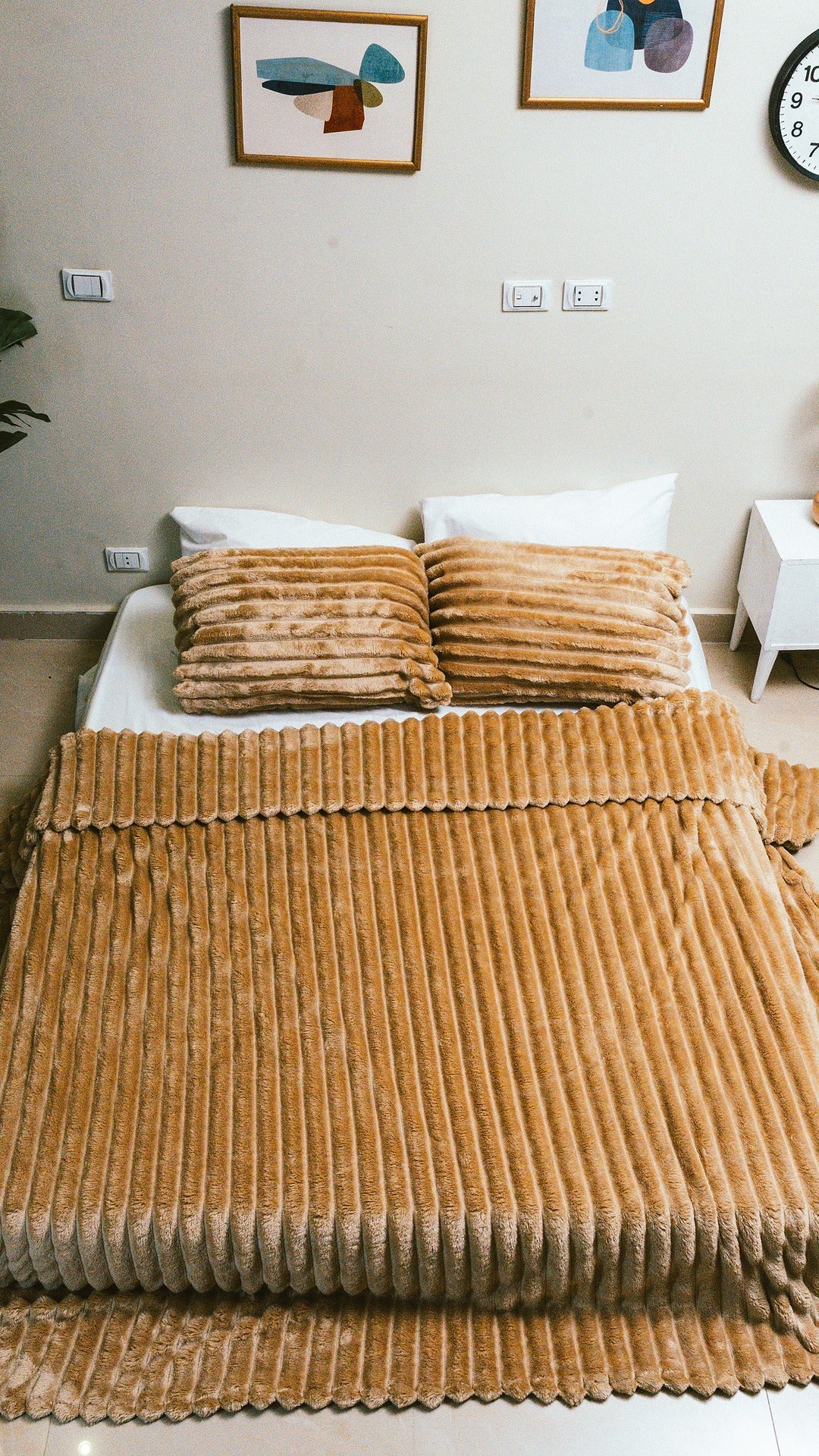 Brown Blanket (with 2 Optional Pillow Cases)